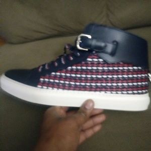 Meet your Posher, Alfred